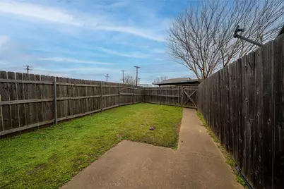 2744 Saint George Place #2740, Arlington, TX 76015 - Photo 13