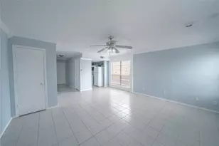 2744 St George Pl, Arlington, TX 76015 - Photo 5