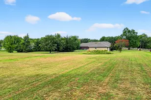 443 Lakewood Rd, Denison, TX 75020 - Photo 9