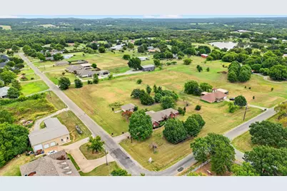 443 Lakewood Road, Denison, TX 75020 - Photo 7