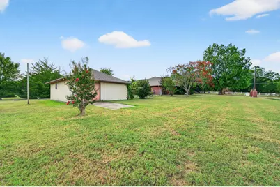 443 Lakewood Road, Denison, TX 75020 - Photo 37