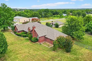 443 Lakewood Rd, Denison, TX 75020 - Photo 1