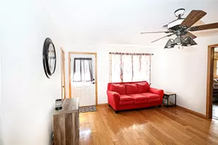 220 Tanglewood St, Bowie, TX 76230 - Photo 9