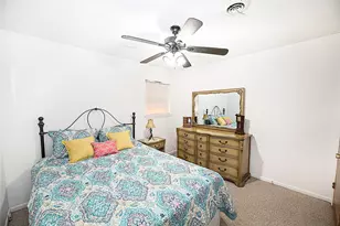 220 Tanglewood St, Bowie, TX 76230 - Photo 29