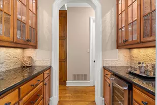 1206 E Baja Ct, Granbury, TX 76048 - Photo 5