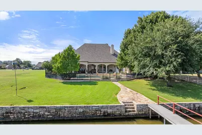 1206 E Baja Court, Granbury, TX 76048 - Photo 33