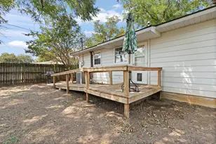 805 Marengo St, Cleburne, TX 76033 - Photo 23