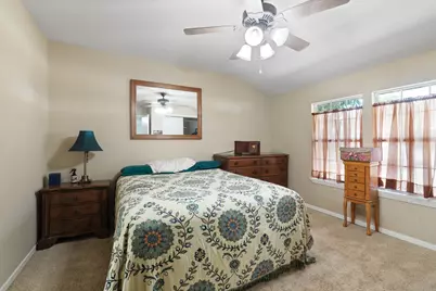 805 Marengo Street, Cleburne, TX 76033 - Photo 13