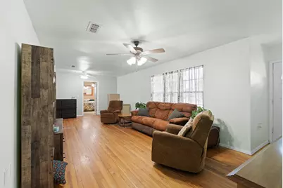 805 Marengo Street, Cleburne, TX 76033 - Photo 5