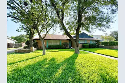 833 Deer Ridge Drive, Woodway, TX 76712 - Photo 1