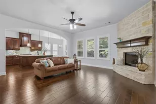 245 Prairie Oak Ct, Burleson, TX 76028 - Photo 11