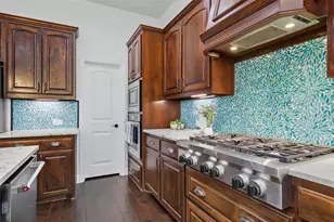 245 Prairie Oak Ct, Burleson, TX 76028 - Photo 7