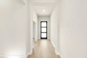 355 Paddle Boat Dr, Granbury, TX 76049 - Photo 5