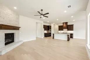 355 Paddle Boat Dr, Granbury, TX 76049 - Photo 11