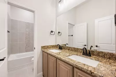 324 Bowrider Lane, Granbury, TX 76049 - Photo 15