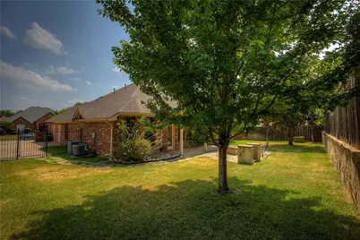 7909 Chapelwood Drive, North Richland Hills, TX 76182 - Photo 37