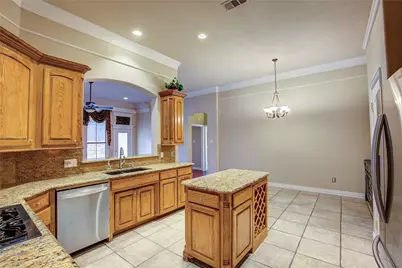 7909 Chapelwood Drive, North Richland Hills, TX 76182 - Photo 17