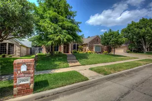 7909 Chapelwood Dr, North Richland Hills, TX 76182 - Photo 3