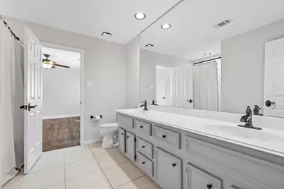 7632 Tallow Drive, Irving, TX 75063 - Photo 27