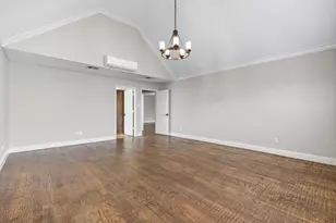 7632 Tallow Dr, Irving, TX 75063 - Photo 13