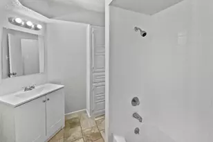 1901 Goliad Dr, Garland, TX 75042 - Photo 19