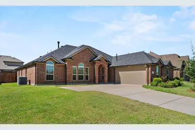 4706 Lakeway Drive, Garland, TX 75043 - Photo 1