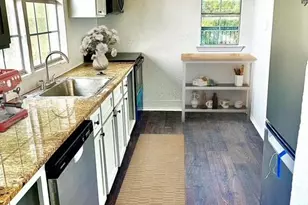 2311 Market, Fort Worth, TX 76164 - Photo 3