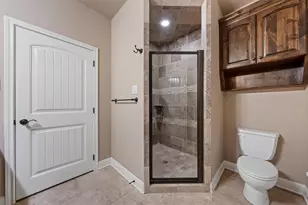 8460 Spicewood Springs Rd, China Spring, TX 76633 - Photo 21