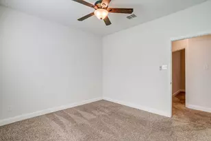 573 Ascot Way, Azle, TX 76020 - Photo 37