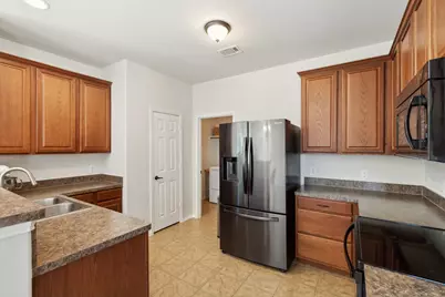 9120 Nathaniel Drive, Providence Village, TX 76227 - Photo 9