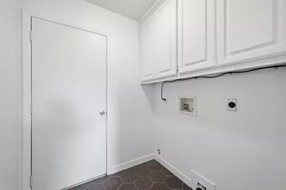 8 S Sharon Drive, Krum, TX 76249 - Photo 9