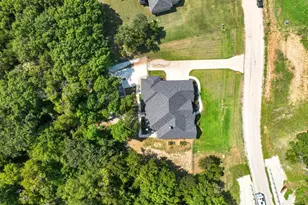 2021 Shady Crk Xing, Azle, TX 76020 - Photo 5