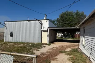 400 Commercial Ave, Anson, TX 79501 - Photo 17