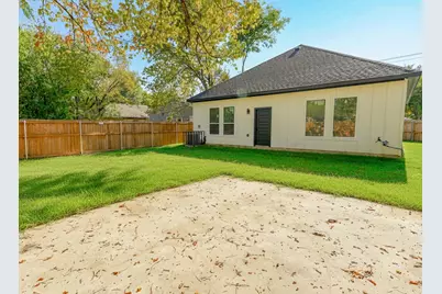 4307 Jamaica Street, Dallas, TX 75210 - Photo 3