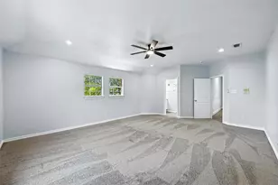 626 SE 4th St, Grand Prairie, TX 75051 - Photo 23