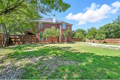 626 SE 4th Street, Grand Prairie, TX 75051 - Photo 33