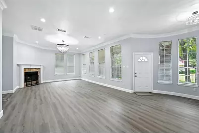 626 SE 4th Street, Grand Prairie, TX 75051 - Photo 5