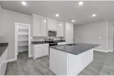 130 Lakewood Drive, Weatherford, TX 76087 - Photo 5