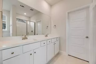 529 Marcus Ln, Crowley, TX 76036 - Photo 11