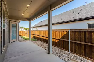 313 Garrett Wy, Midlothian, TX 76065 - Photo 33