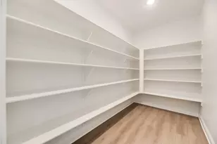 524 Marcus Ln, Crowley, TX 76036 - Photo 9