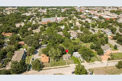 404 W Hudgins Street, Grapevine, TX 76051 - Photo 3