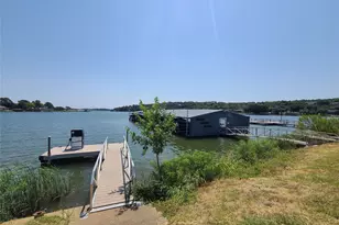 1121 Pawnee Trail, Granbury, TX 76048 - Photo 7