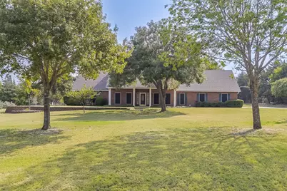 2410 Clearview Drive, Midlothian, TX 76065 - Photo 1