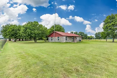 1460 County Road 2155, Telephone, TX 75488 - Photo 9