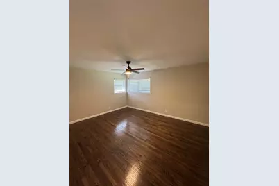 1315 W Hull Street, Denison, TX 75020 - Photo 9