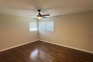 1315 W Hull St, Denison, TX 75020 - Photo 9