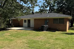 1315 W Hull St, Denison, TX 75020 - Photo 13