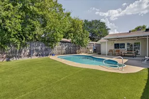 6331 N Jim Miller Rd, Dallas, TX 75228 - Photo 21