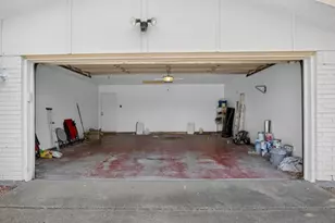 6331 N Jim Miller Rd, Dallas, TX 75228 - Photo 27